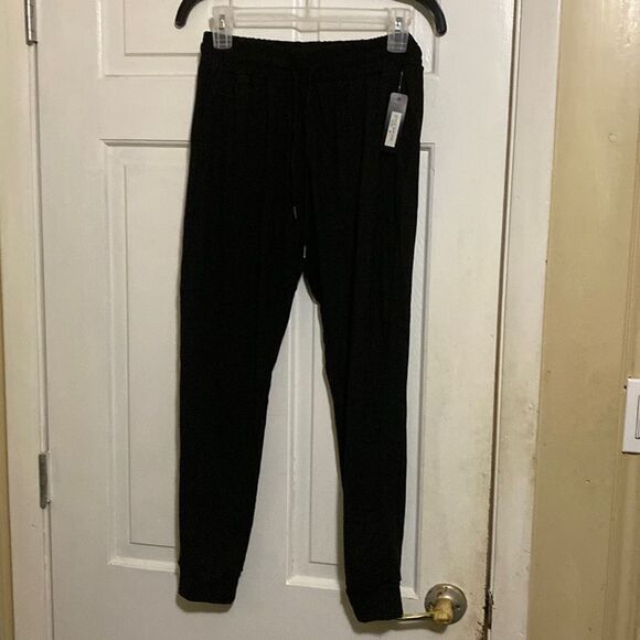 New black yoga/ jogging pants 👖 - Picture 1 of 5
